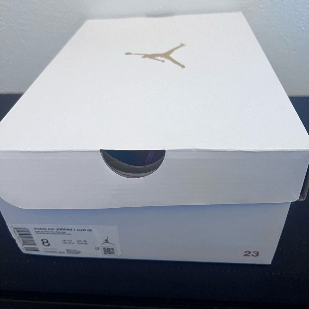 Nike Women’s Air Jordan 1 Low SE-Pink and Red. - Picture 4 of 6